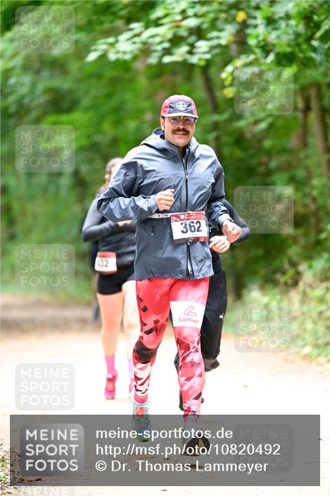 11.10.2026 - Bramfelder Halbmarathon 2026 Dr. Thomas Lammeyer http://msf.ph/oto/10820492 11.10.2026 10:21:42 Laufen 02, 362 meine-sportfotos.de