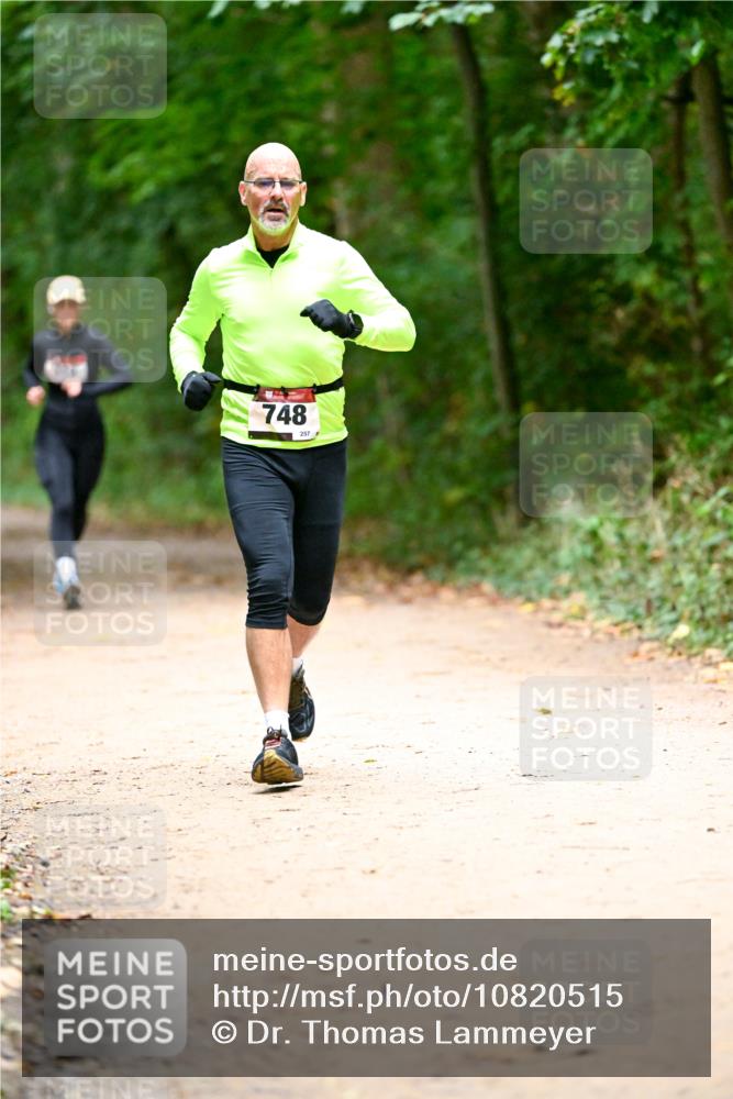 11.10.2026 - Bramfelder Halbmarathon 2026 Dr. Thomas Lammeyer http://msf.ph/oto/10820515 11.10.2026 10:21:55 Laufen 748, 257 meine-sportfotos.de