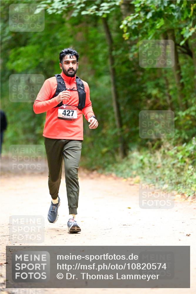 11.10.2026 - Bramfelder Halbmarathon 2026 Dr. Thomas Lammeyer http://msf.ph/oto/10820574 11.10.2026 10:22:09 Laufen 427 meine-sportfotos.de