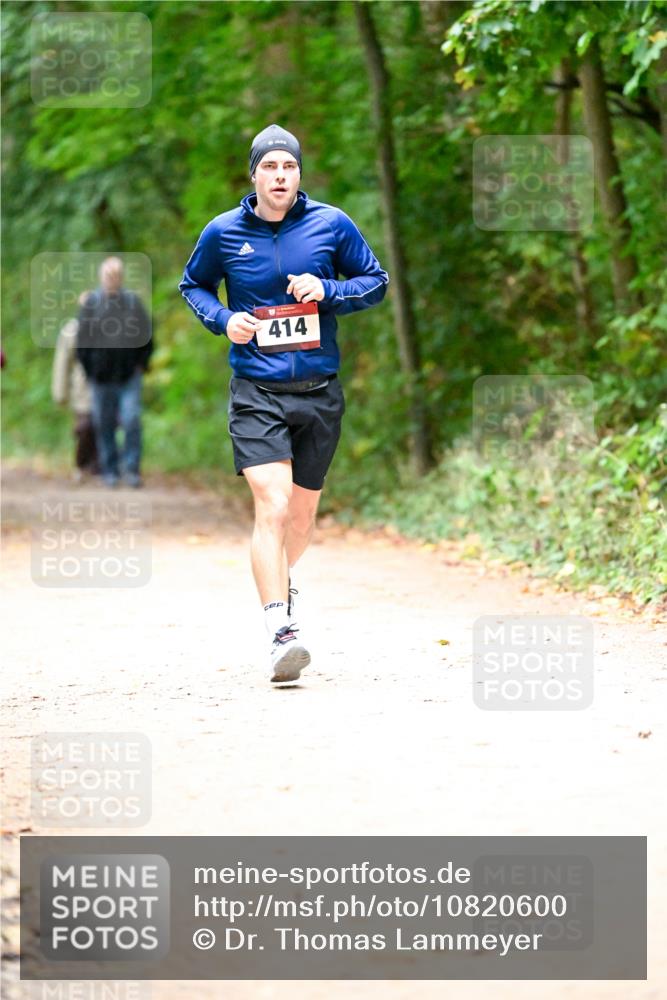 11.10.2026 - Bramfelder Halbmarathon 2026 Dr. Thomas Lammeyer http://msf.ph/oto/10820600 11.10.2026 10:22:17 Laufen 414 meine-sportfotos.de