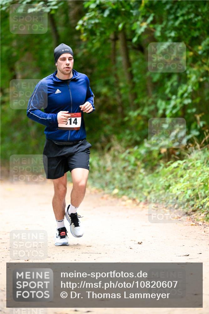 11.10.2026 - Bramfelder Halbmarathon 2026 Dr. Thomas Lammeyer http://msf.ph/oto/10820607 11.10.2026 10:22:18 Laufen 14 meine-sportfotos.de