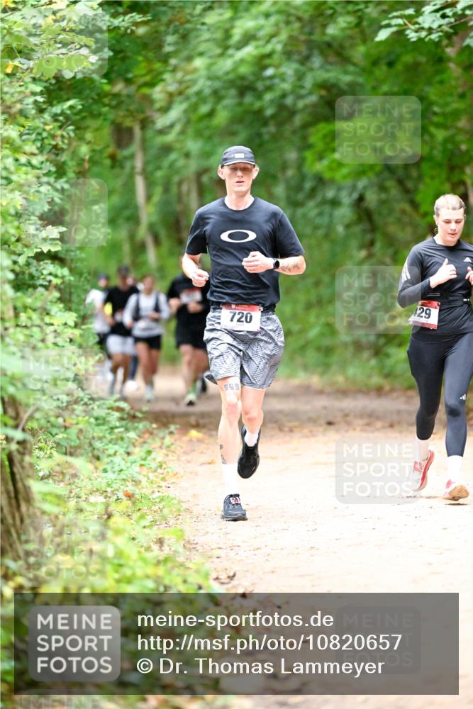 11.10.2026 - Bramfelder Halbmarathon 2026 Dr. Thomas Lammeyer http://msf.ph/oto/10820657 11.10.2026 10:22:38 Laufen 999, 0, 720, 29 meine-sportfotos.de