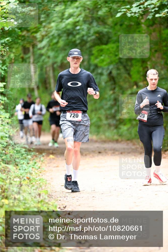 11.10.2026 - Bramfelder Halbmarathon 2026 Dr. Thomas Lammeyer http://msf.ph/oto/10820661 11.10.2026 10:22:38 Laufen 720, 29, 999 meine-sportfotos.de
