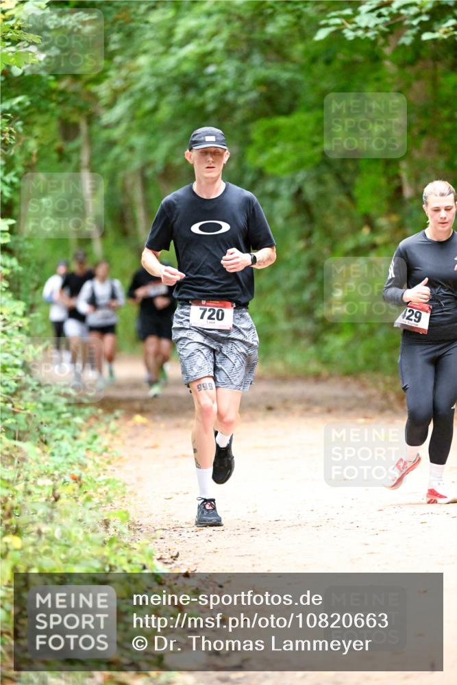 11.10.2026 - Bramfelder Halbmarathon 2026 Dr. Thomas Lammeyer http://msf.ph/oto/10820663 11.10.2026 10:22:38 Laufen 999, 0, 720, 429 meine-sportfotos.de