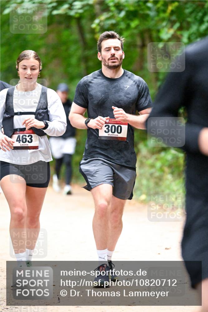 11.10.2026 - Bramfelder Halbmarathon 2026 Dr. Thomas Lammeyer http://msf.ph/oto/10820712 11.10.2026 10:22:50 Laufen 463, 35, 300 meine-sportfotos.de