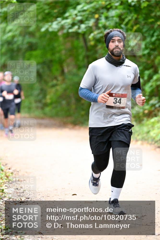 11.10.2026 - Bramfelder Halbmarathon 2026 Dr. Thomas Lammeyer http://msf.ph/oto/10820735 11.10.2026 10:22:57 Laufen 34 meine-sportfotos.de