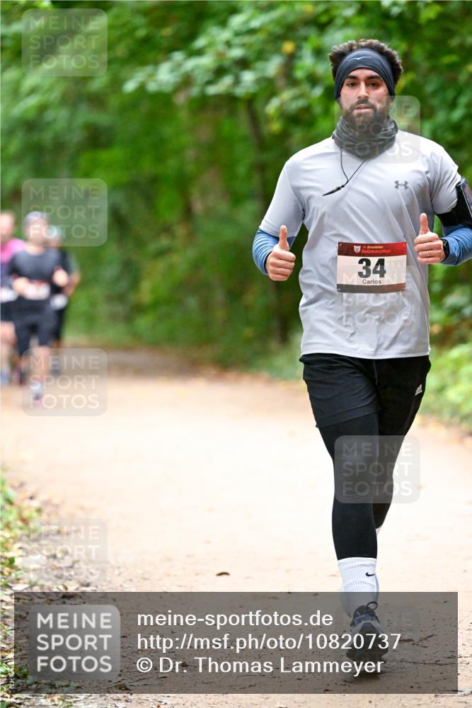 11.10.2026 - Bramfelder Halbmarathon 2026 Dr. Thomas Lammeyer http://msf.ph/oto/10820737 11.10.2026 10:22:57 Laufen 35, 34 meine-sportfotos.de