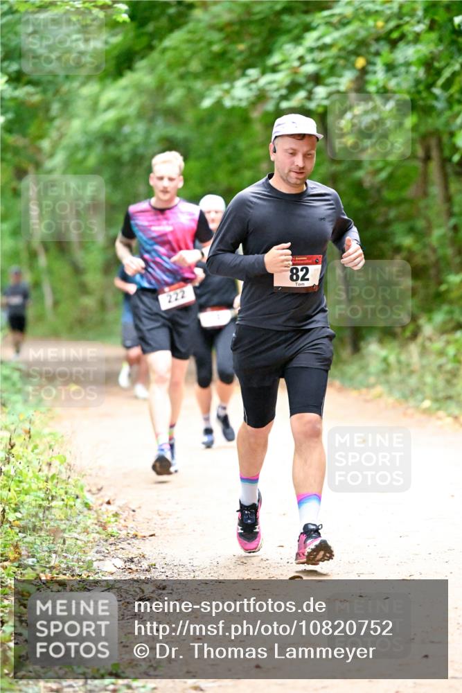 11.10.2026 - Bramfelder Halbmarathon 2026 Dr. Thomas Lammeyer http://msf.ph/oto/10820752 11.10.2026 10:23:02 Laufen 222, 82 meine-sportfotos.de