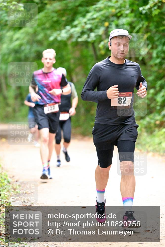 11.10.2026 - Bramfelder Halbmarathon 2026 Dr. Thomas Lammeyer http://msf.ph/oto/10820756 11.10.2026 10:23:03 Laufen 222, 35, 79, 82 meine-sportfotos.de
