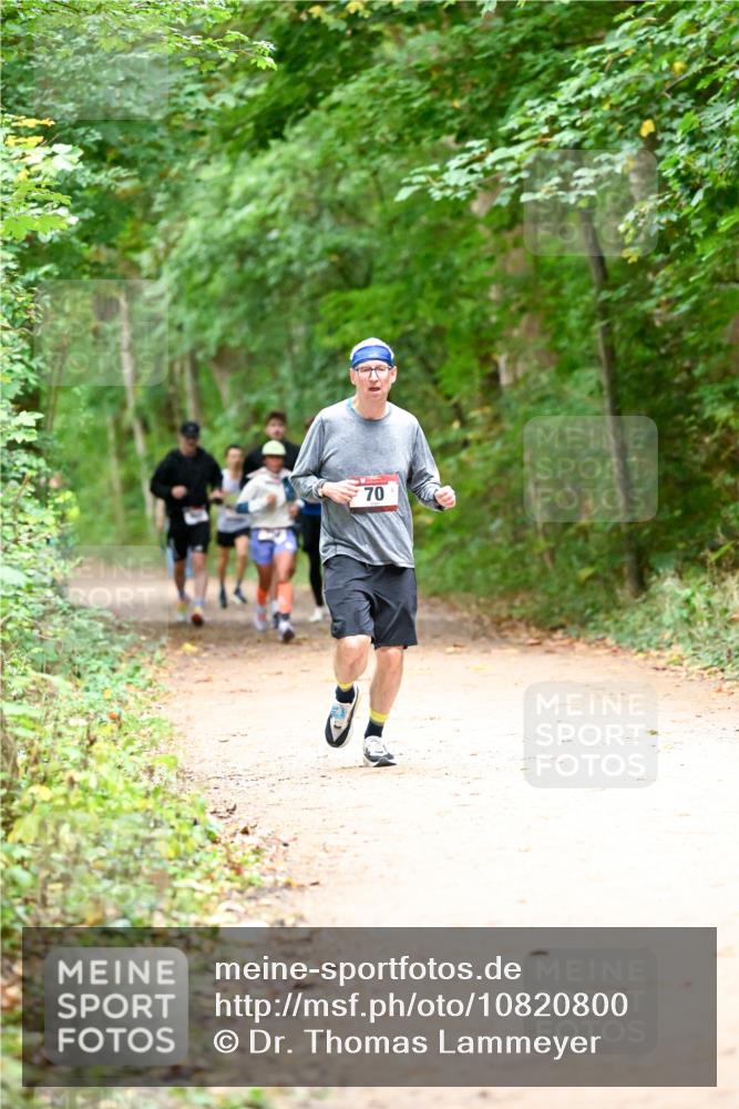 11.10.2026 - Bramfelder Halbmarathon 2026 Dr. Thomas Lammeyer http://msf.ph/oto/10820800 11.10.2026 10:23:14 Laufen 70 meine-sportfotos.de