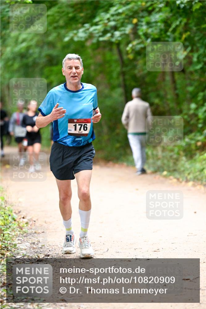 11.10.2026 - Bramfelder Halbmarathon 2026 Dr. Thomas Lammeyer http://msf.ph/oto/10820909 11.10.2026 10:23:39 Laufen 265, 35, 176 meine-sportfotos.de
