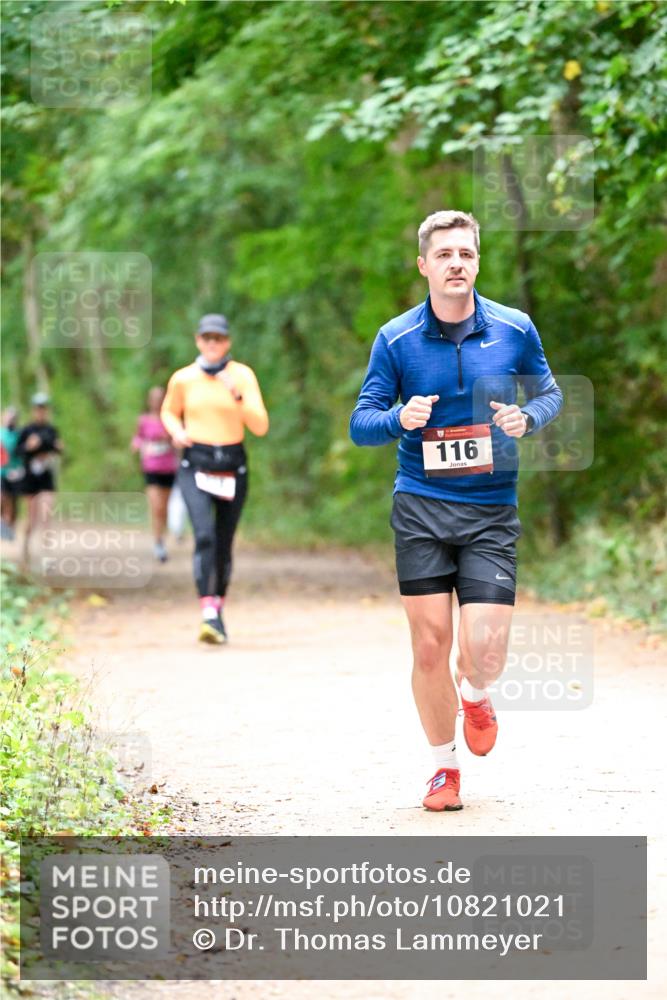 11.10.2026 - Bramfelder Halbmarathon 2026 Dr. Thomas Lammeyer http://msf.ph/oto/10821021 11.10.2026 10:24:03 Laufen 116 meine-sportfotos.de