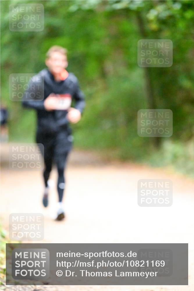 11.10.2026 - Bramfelder Halbmarathon 2026 Dr. Thomas Lammeyer http://msf.ph/oto/10821169 11.10.2026 10:24:47 Laufen  meine-sportfotos.de
