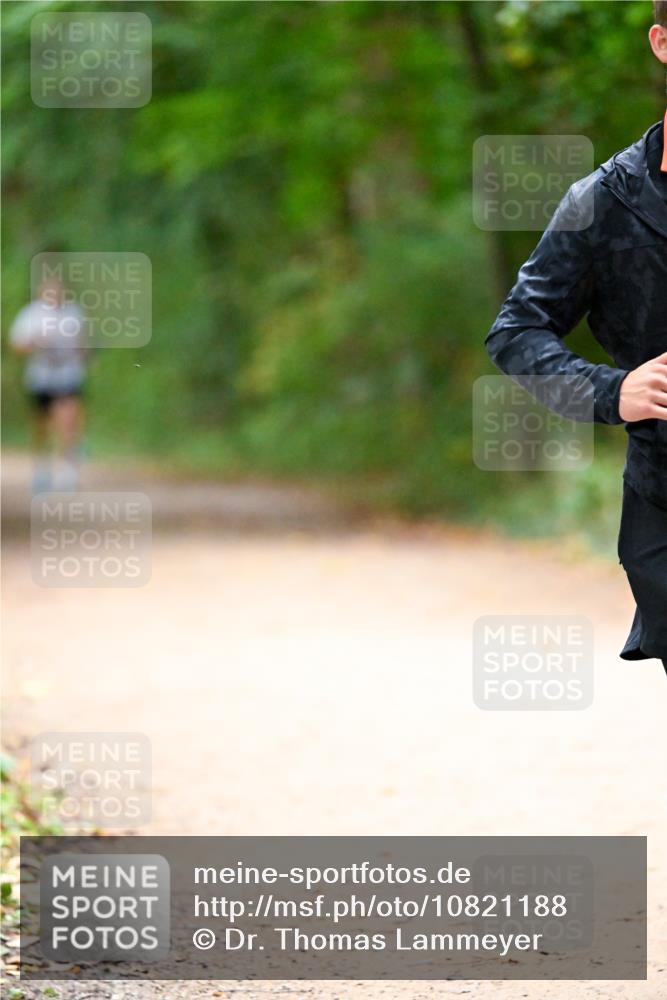 11.10.2026 - Bramfelder Halbmarathon 2026 Dr. Thomas Lammeyer http://msf.ph/oto/10821188 11.10.2026 10:24:50 Laufen  meine-sportfotos.de