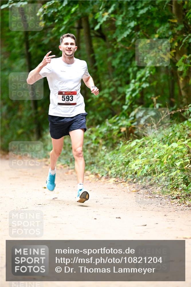11.10.2026 - Bramfelder Halbmarathon 2026 Dr. Thomas Lammeyer http://msf.ph/oto/10821204 11.10.2026 10:24:56 Laufen 593 meine-sportfotos.de