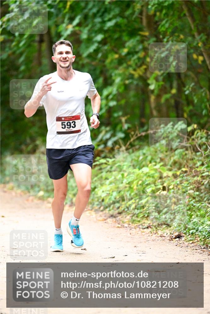 11.10.2026 - Bramfelder Halbmarathon 2026 Dr. Thomas Lammeyer http://msf.ph/oto/10821208 11.10.2026 10:24:57 Laufen 35, 593 meine-sportfotos.de