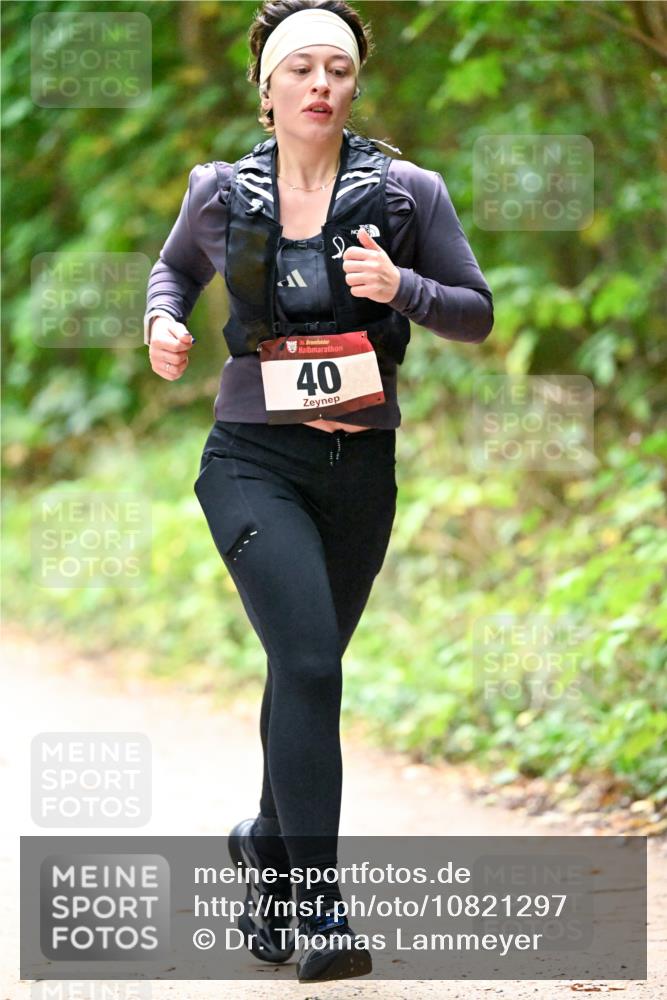 11.10.2026 - Bramfelder Halbmarathon 2026 Dr. Thomas Lammeyer http://msf.ph/oto/10821297 11.10.2026 10:25:17 Laufen 35, 40 meine-sportfotos.de