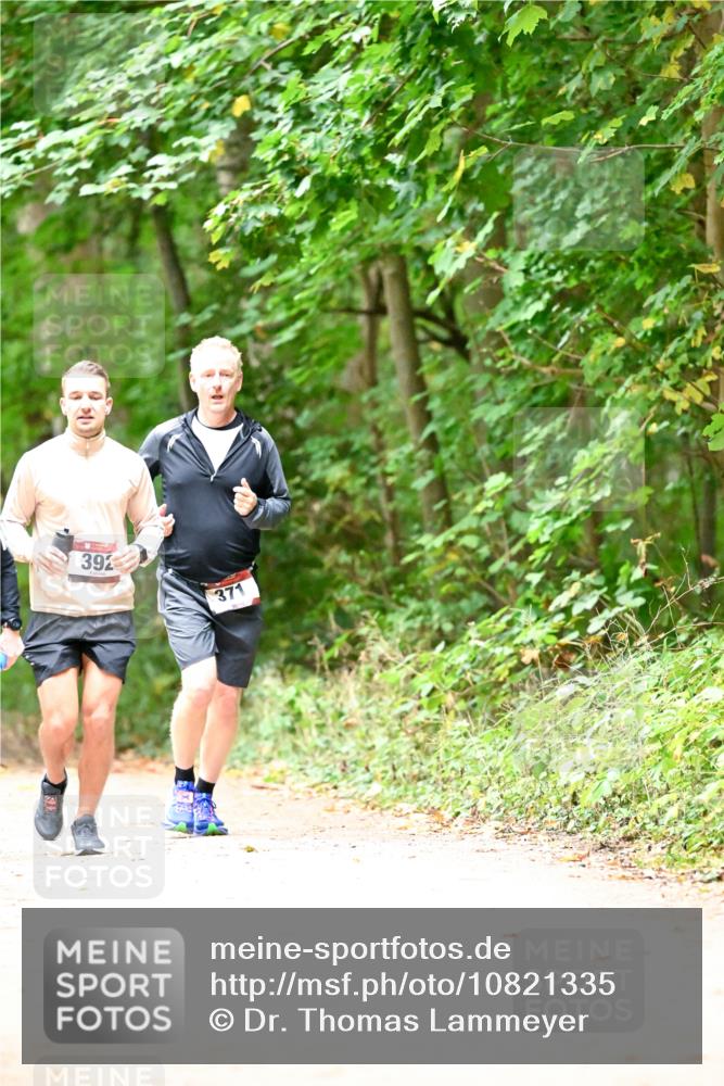 11.10.2026 - Bramfelder Halbmarathon 2026 Dr. Thomas Lammeyer http://msf.ph/oto/10821335 11.10.2026 10:26:12 Laufen 392, 371 meine-sportfotos.de