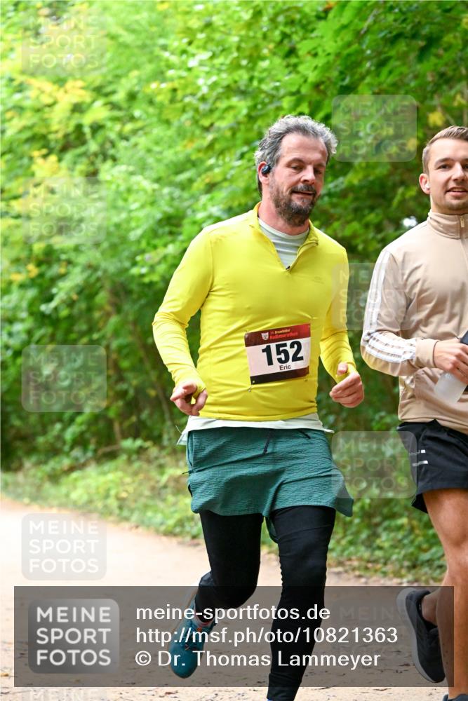 11.10.2026 - Bramfelder Halbmarathon 2026 Dr. Thomas Lammeyer http://msf.ph/oto/10821363 11.10.2026 10:26:18 Laufen 35, 152 meine-sportfotos.de