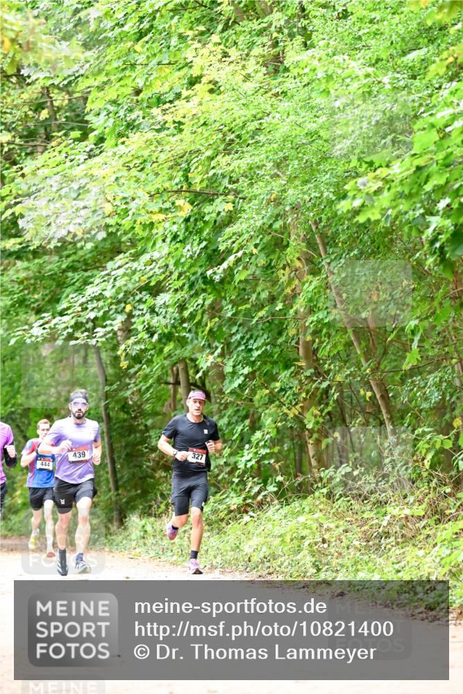 11.10.2026 - Bramfelder Halbmarathon 2026 Dr. Thomas Lammeyer http://msf.ph/oto/10821400 11.10.2026 10:26:56 Laufen 444, 439, 327 meine-sportfotos.de