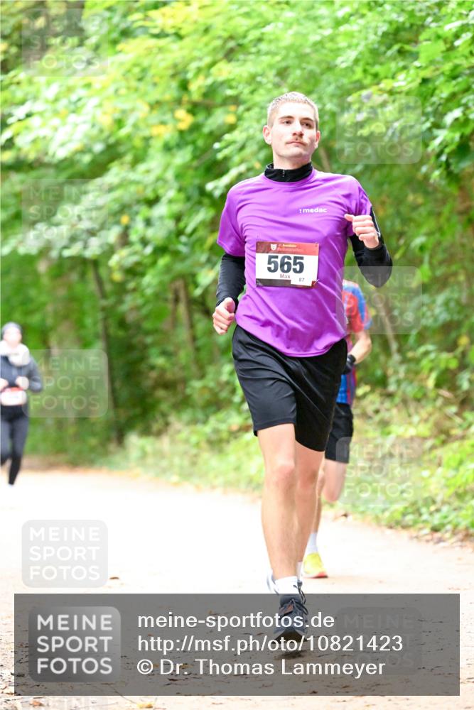 11.10.2026 - Bramfelder Halbmarathon 2026 Dr. Thomas Lammeyer http://msf.ph/oto/10821423 11.10.2026 10:27:00 Laufen 565, 87 meine-sportfotos.de