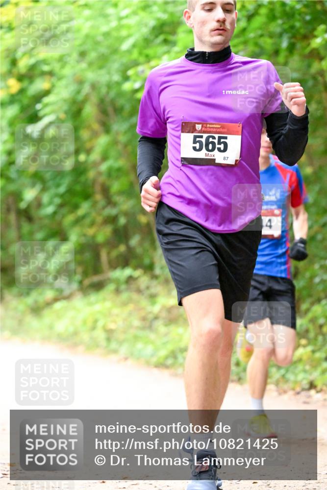 11.10.2026 - Bramfelder Halbmarathon 2026 Dr. Thomas Lammeyer http://msf.ph/oto/10821425 11.10.2026 10:27:01 Laufen 35, 565, 87, 4 meine-sportfotos.de