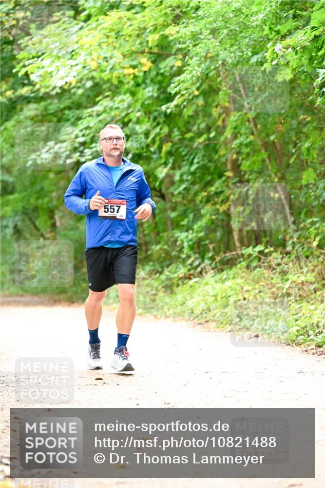 11.10.2026 - Bramfelder Halbmarathon 2026 Dr. Thomas Lammeyer http://msf.ph/oto/10821488 11.10.2026 10:27:29 Laufen 557, 254 meine-sportfotos.de