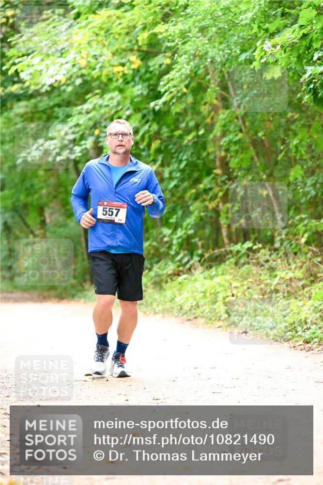 11.10.2026 - Bramfelder Halbmarathon 2026 Dr. Thomas Lammeyer http://msf.ph/oto/10821490 11.10.2026 10:27:29 Laufen 557, 254 meine-sportfotos.de