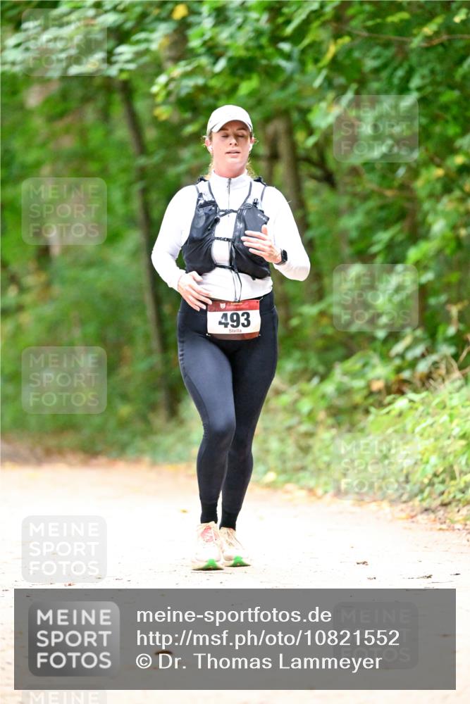 11.10.2026 - Bramfelder Halbmarathon 2026 Dr. Thomas Lammeyer http://msf.ph/oto/10821552 11.10.2026 10:28:09 Laufen 493 meine-sportfotos.de