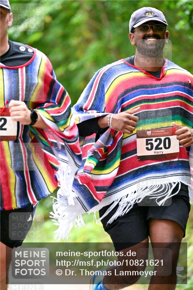11.10.2026 - Bramfelder Halbmarathon 2026 Dr. Thomas Lammeyer http://msf.ph/oto/10821621 11.10.2026 10:28:31 Laufen 217, 2, 35, 520 meine-sportfotos.de