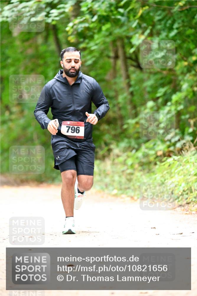 11.10.2026 - Bramfelder Halbmarathon 2026 Dr. Thomas Lammeyer http://msf.ph/oto/10821656 11.10.2026 10:28:56 Laufen 796 meine-sportfotos.de