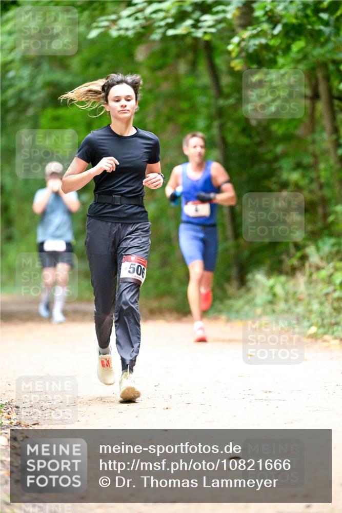 11.10.2026 - Bramfelder Halbmarathon 2026 Dr. Thomas Lammeyer http://msf.ph/oto/10821666 11.10.2026 10:28:59 Laufen 506 meine-sportfotos.de