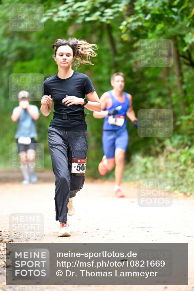 11.10.2026 - Bramfelder Halbmarathon 2026 Dr. Thomas Lammeyer http://msf.ph/oto/10821669 11.10.2026 10:29:00 Laufen 50 meine-sportfotos.de