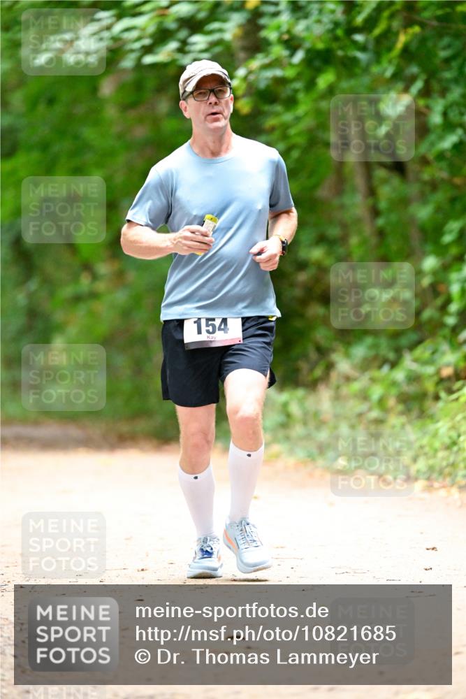 11.10.2026 - Bramfelder Halbmarathon 2026 Dr. Thomas Lammeyer http://msf.ph/oto/10821685 11.10.2026 10:29:06 Laufen 154 meine-sportfotos.de
