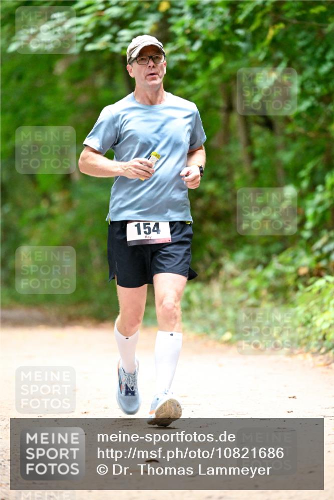 11.10.2026 - Bramfelder Halbmarathon 2026 Dr. Thomas Lammeyer http://msf.ph/oto/10821686 11.10.2026 10:29:06 Laufen 154 meine-sportfotos.de