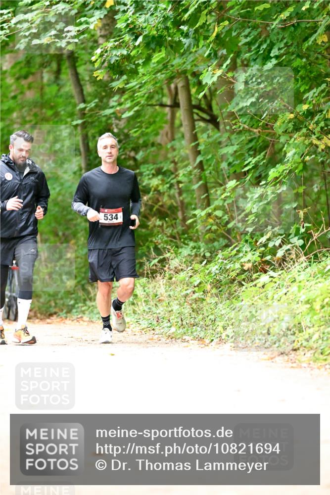 11.10.2026 - Bramfelder Halbmarathon 2026 Dr. Thomas Lammeyer http://msf.ph/oto/10821694 11.10.2026 10:29:17 Laufen 534 meine-sportfotos.de
