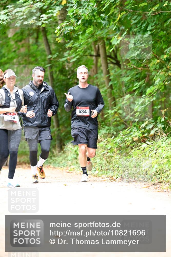 11.10.2026 - Bramfelder Halbmarathon 2026 Dr. Thomas Lammeyer http://msf.ph/oto/10821696 11.10.2026 10:29:18 Laufen 030, 534 meine-sportfotos.de