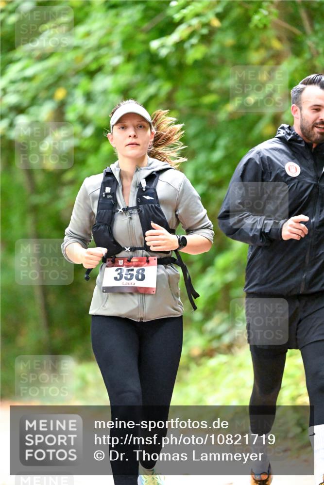 11.10.2026 - Bramfelder Halbmarathon 2026 Dr. Thomas Lammeyer http://msf.ph/oto/10821719 11.10.2026 10:29:22 Laufen 259, 358 meine-sportfotos.de