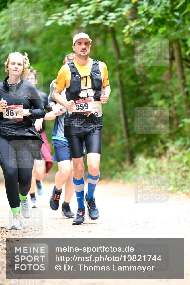 11.10.2026 - Bramfelder Halbmarathon 2026 Dr. Thomas Lammeyer http://msf.ph/oto/10821744 11.10.2026 10:29:32 Laufen 367, 359 meine-sportfotos.de