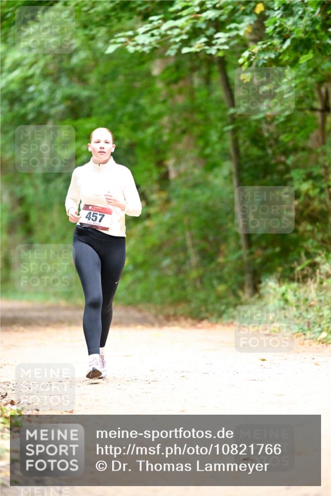 11.10.2026 - Bramfelder Halbmarathon 2026 Dr. Thomas Lammeyer http://msf.ph/oto/10821766 11.10.2026 10:29:39 Laufen 457 meine-sportfotos.de