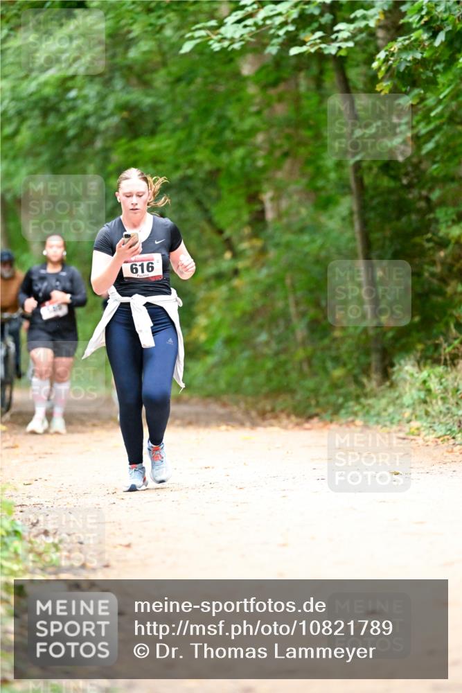 11.10.2026 - Bramfelder Halbmarathon 2026 Dr. Thomas Lammeyer http://msf.ph/oto/10821789 11.10.2026 10:29:56 Laufen 616 meine-sportfotos.de