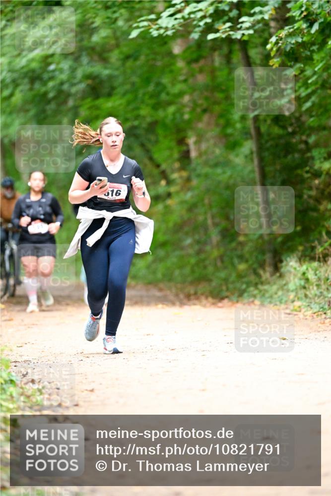 11.10.2026 - Bramfelder Halbmarathon 2026 Dr. Thomas Lammeyer http://msf.ph/oto/10821791 11.10.2026 10:29:57 Laufen 16 meine-sportfotos.de