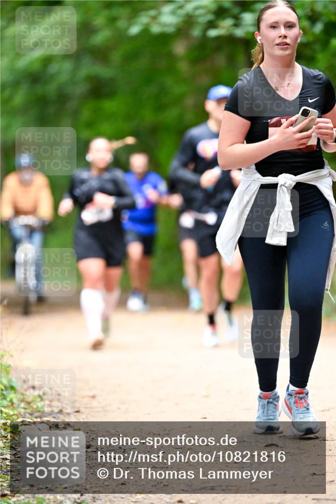 11.10.2026 - Bramfelder Halbmarathon 2026 Dr. Thomas Lammeyer http://msf.ph/oto/10821816 11.10.2026 10:30:00 Laufen  meine-sportfotos.de