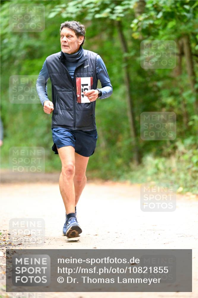 11.10.2026 - Bramfelder Halbmarathon 2026 Dr. Thomas Lammeyer http://msf.ph/oto/10821855 11.10.2026 10:30:12 Laufen 51 meine-sportfotos.de