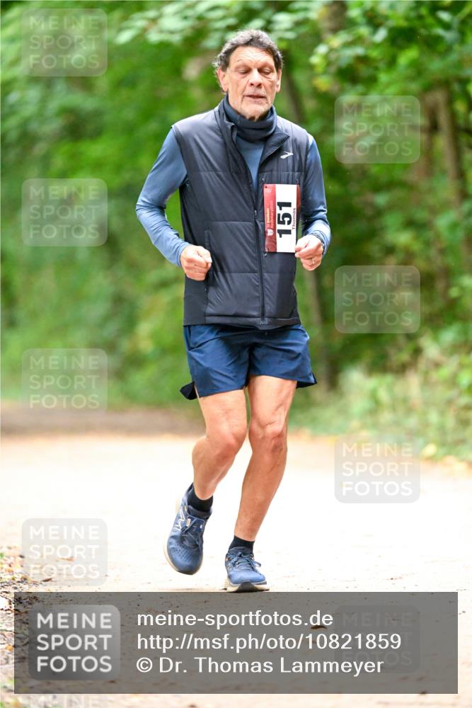 11.10.2026 - Bramfelder Halbmarathon 2026 Dr. Thomas Lammeyer http://msf.ph/oto/10821859 11.10.2026 10:30:12 Laufen 151 meine-sportfotos.de