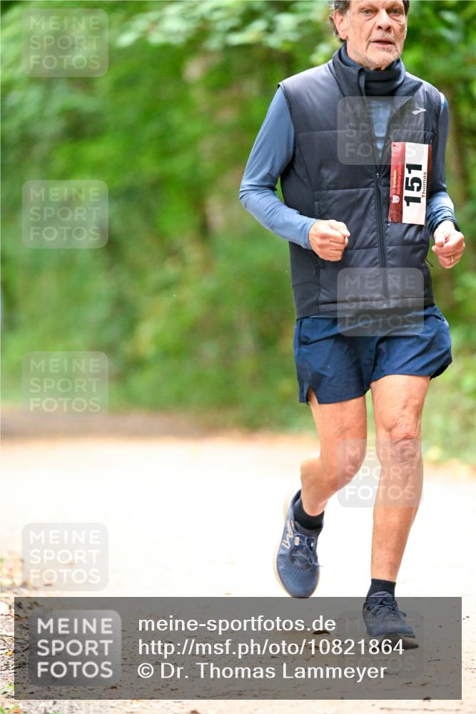 11.10.2026 - Bramfelder Halbmarathon 2026 Dr. Thomas Lammeyer http://msf.ph/oto/10821864 11.10.2026 10:30:13 Laufen 35, 151 meine-sportfotos.de