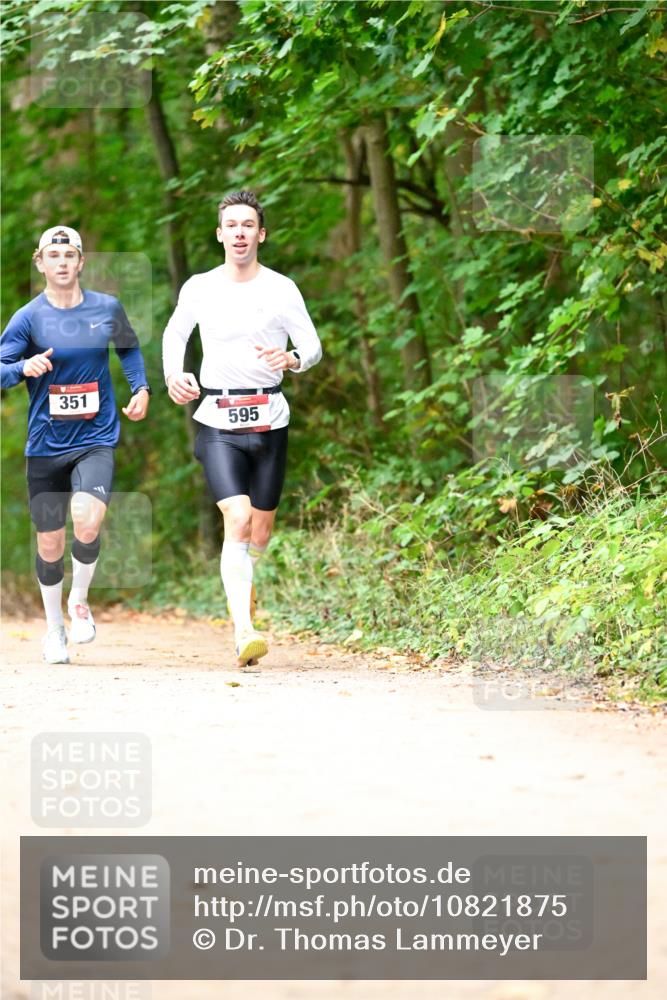 11.10.2026 - Bramfelder Halbmarathon 2026 Dr. Thomas Lammeyer http://msf.ph/oto/10821875 11.10.2026 10:30:22 Laufen 351, 595 meine-sportfotos.de