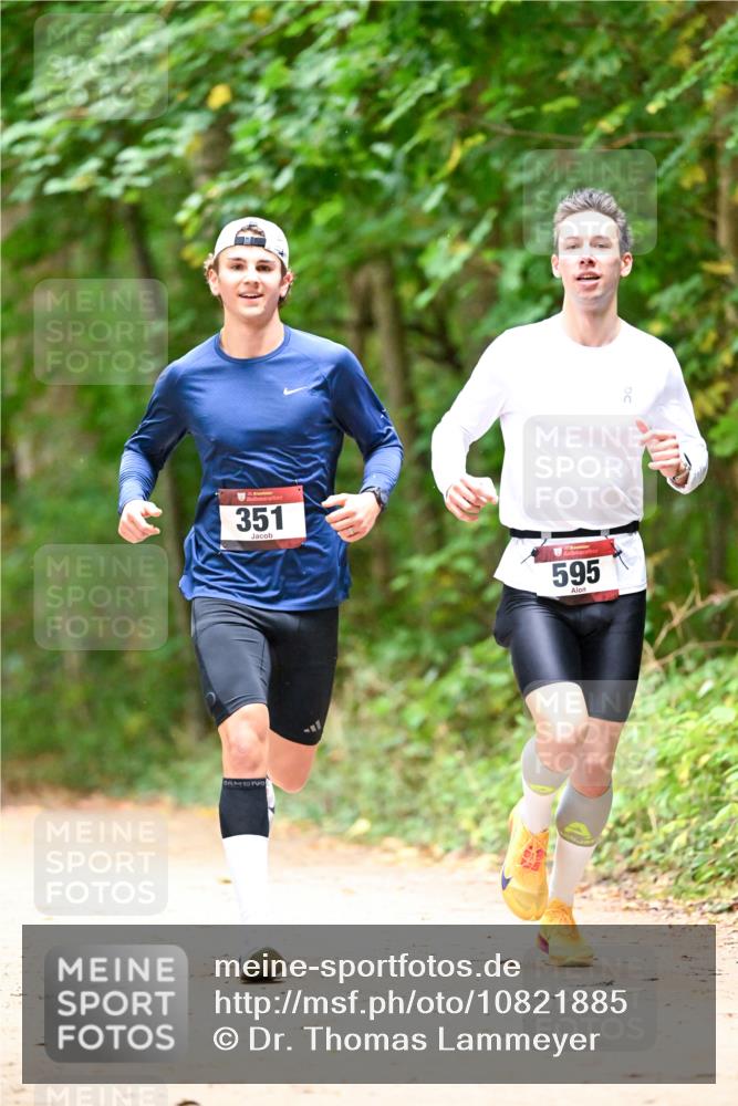11.10.2026 - Bramfelder Halbmarathon 2026 Dr. Thomas Lammeyer http://msf.ph/oto/10821885 11.10.2026 10:30:24 Laufen 351, 595 meine-sportfotos.de