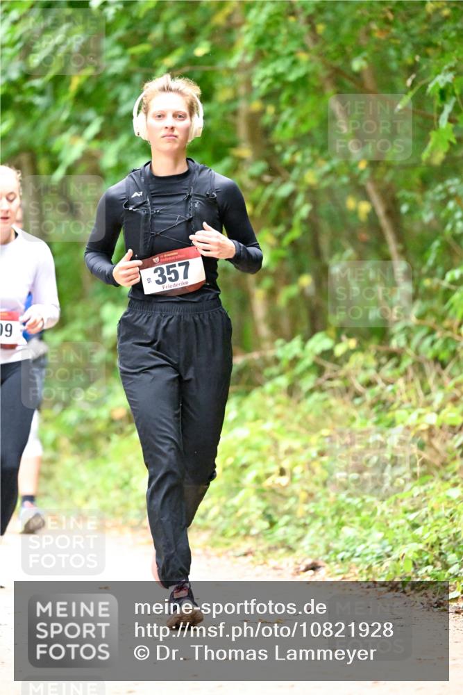 11.10.2026 - Bramfelder Halbmarathon 2026 Dr. Thomas Lammeyer http://msf.ph/oto/10821928 11.10.2026 10:30:46 Laufen 9, 50, 35, 357 meine-sportfotos.de