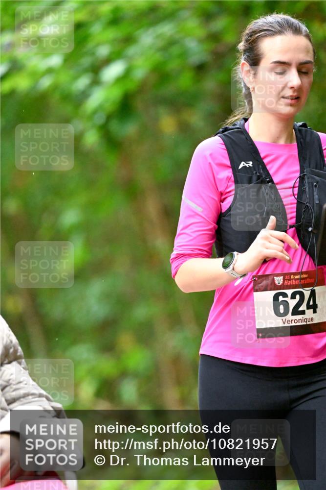 11.10.2026 - Bramfelder Halbmarathon 2026 Dr. Thomas Lammeyer http://msf.ph/oto/10821957 11.10.2026 10:30:52 Laufen 35, 624 meine-sportfotos.de